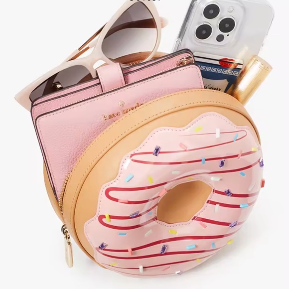BNWT BUNDLE! Kate Spade Donut Crossbody, Card Holder, AirPod Case & Gingham Tote - Picture 15 of 15